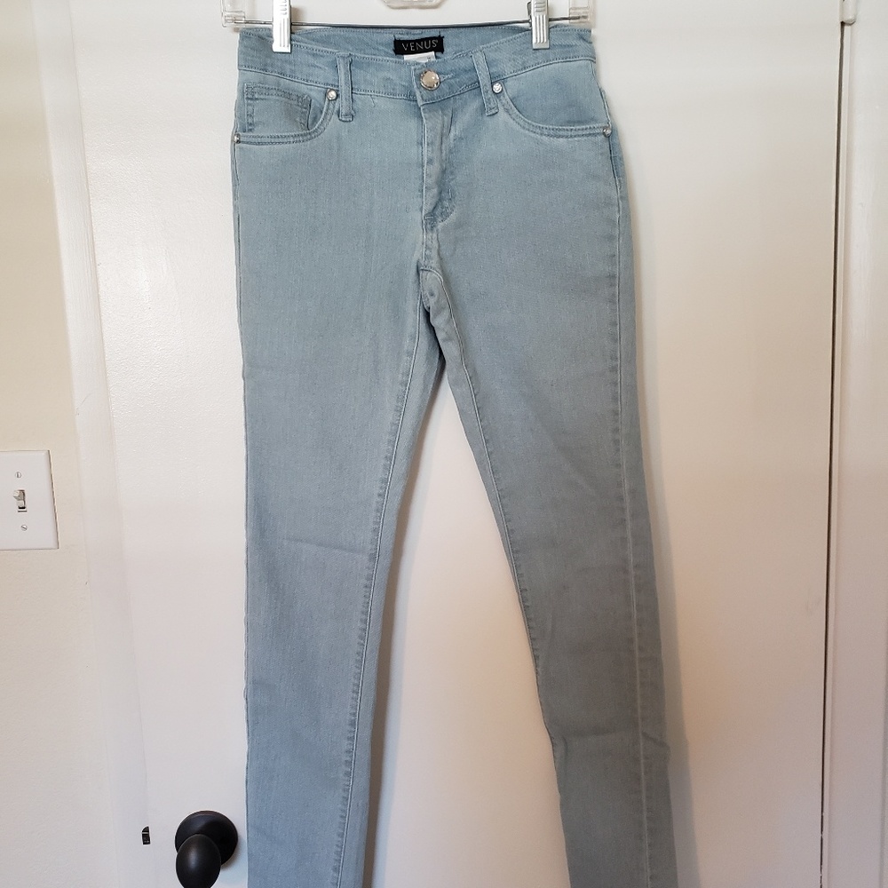 NWOT Skinny Jean's w/stretch Sz 2